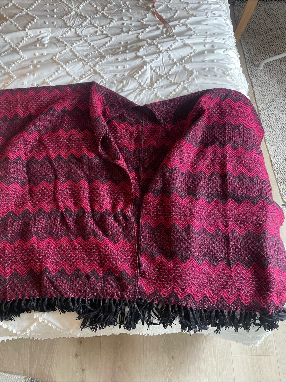 Pink and Black Shawl 🩷🖤